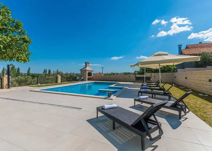 Σπίτι διακοπών Poolincluded - Maslina Lisane Ostrovicke